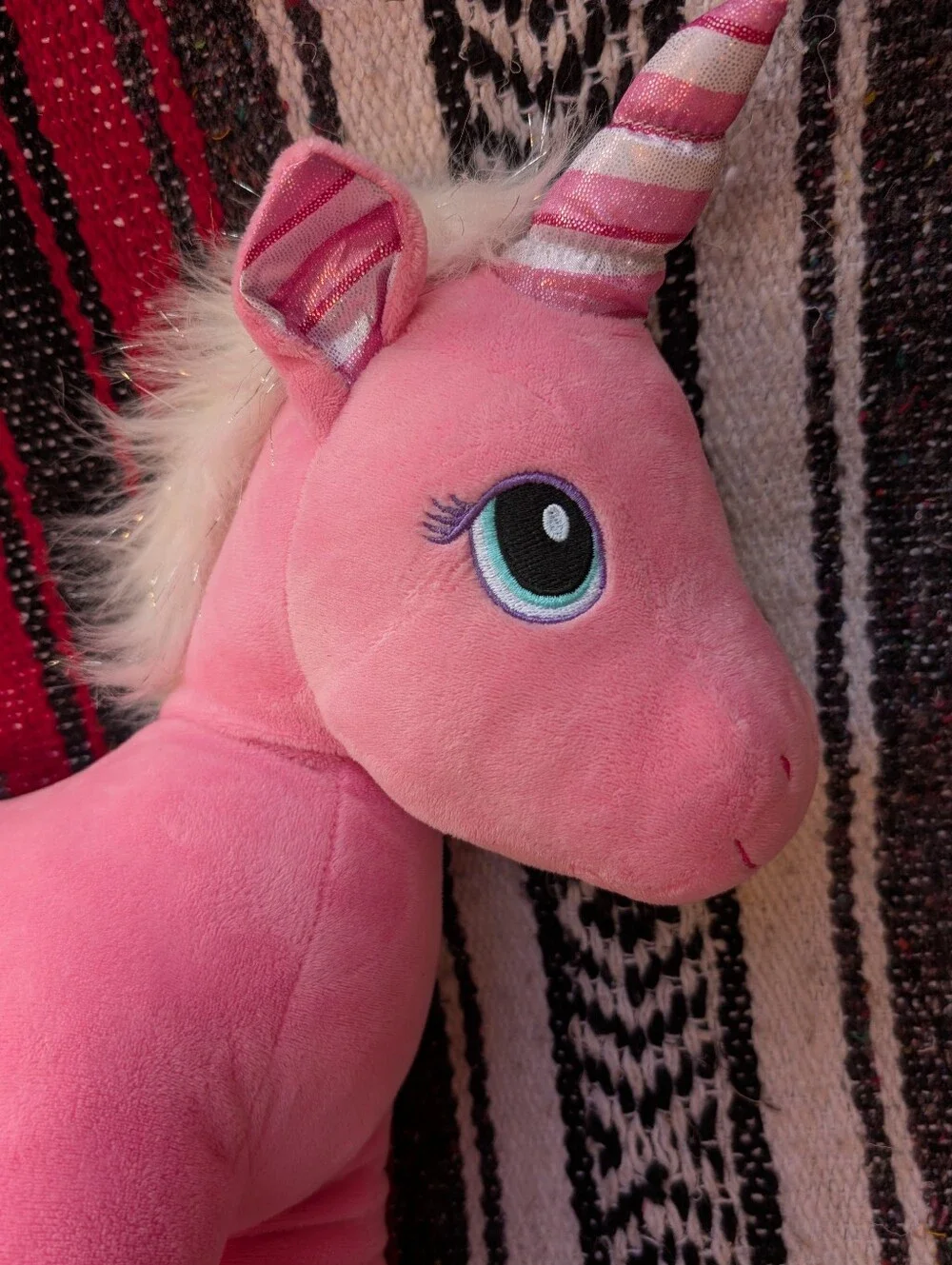 Build-A-Bear Candy Cane Swirl Unicorn 2018 Plush - Picture 4 of 8